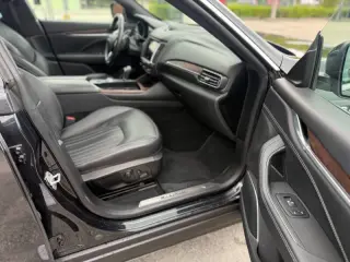 2018 Maserati Levante GranLusso