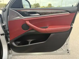 2019 BMW X4 xDrive30i