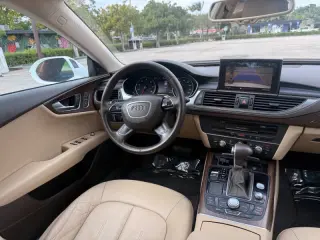 2012 Audi A7 3.0T quattro Premium Plus