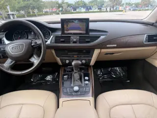 2012 Audi A7 3.0T quattro Premium Plus