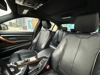 2018 BMW 3 Series 330i