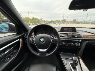 2018 BMW 3 Series 330i