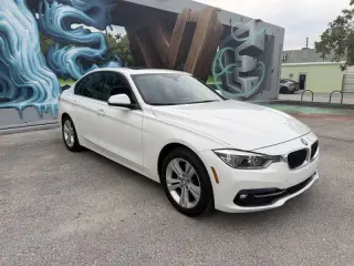 2018 BMW 3 Series 330i