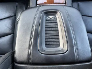 2018 Cadillac Escalade ESV Premium Luxury