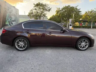 2013 Infiniti G37 Sedan Journey