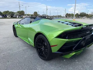 2021 Lamborghini Huracan EVO Spyder