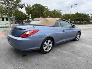 2006 Toyota Camry Solara SE V6
