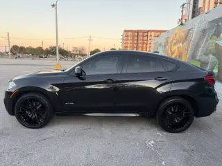2018 BMW X6 xDrive35i