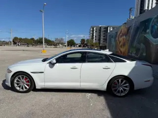 2014 Jaguar XJL Portfolio