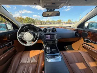 2014 Jaguar XJL Portfolio
