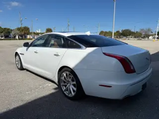 2014 Jaguar XJL Portfolio