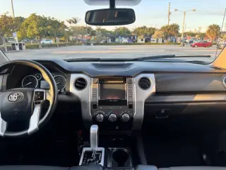 2016 Toyota Tundra SR5