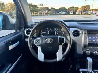 2016 Toyota Tundra SR5