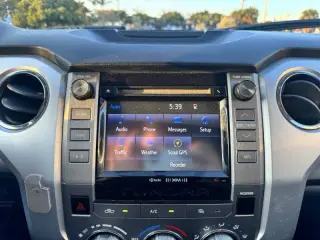 2016 Toyota Tundra SR5