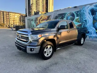 2016 Toyota Tundra SR5