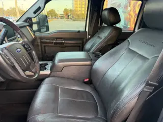 2015 Ford F-350 Super Duty Platinum