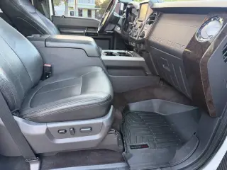 2015 Ford F-350 Super Duty Platinum