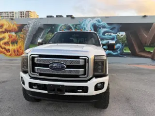 2015 Ford F-350 Super Duty Platinum