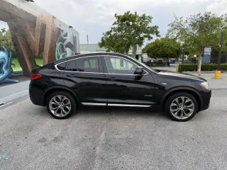 2018 BMW X4 xDrive28i