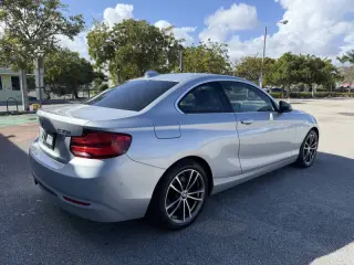 2018 BMW 2 Series 230i