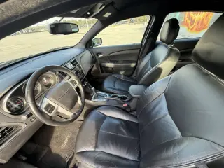 2013 Chrysler 200 Limited