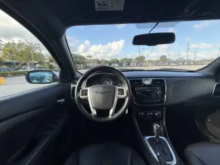 2013 Chrysler 200 Limited