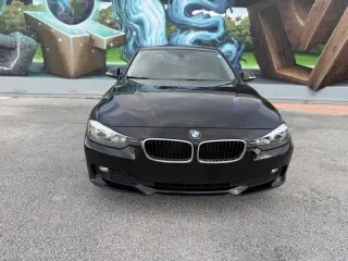 2013 BMW 3 Series 320i xDrive