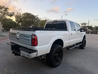2015 Ford F-350 Super Duty Platinum