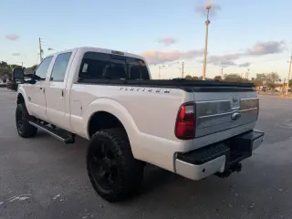 2015 Ford F-350 Super Duty Platinum