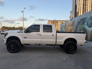 2015 Ford F-350 Super Duty Platinum