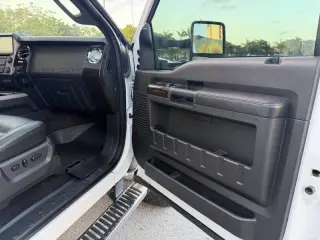 2015 Ford F-350 Super Duty Platinum