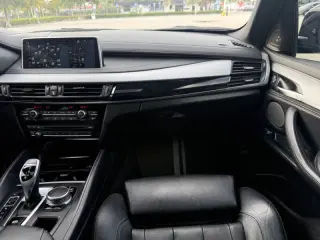 2018 BMW X6 xDrive35i