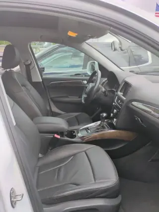2014 Audi Q5 2.0T quattro Premium