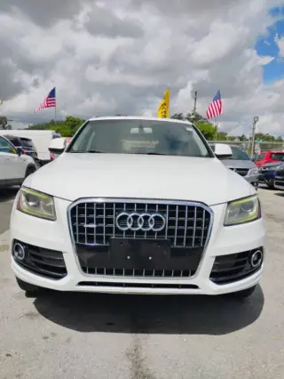 2014 Audi Q5 2.0T quattro Premium