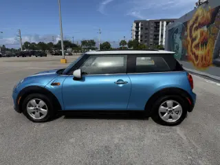 2018 MINI Hardtop 2 Door Cooper