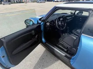 2018 MINI Hardtop 2 Door Cooper