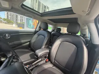 2018 MINI Hardtop 2 Door Cooper