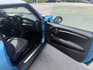 2018 MINI Hardtop 2 Door Cooper