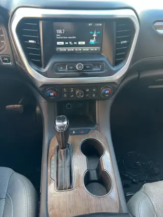 2018 GMC Acadia SLE-1