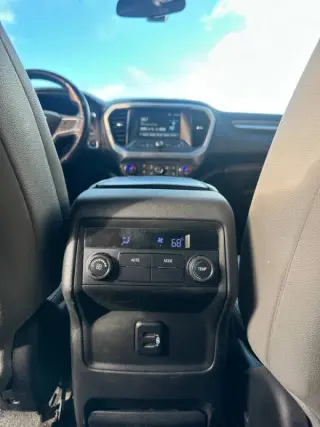 2018 GMC Acadia SLE-1