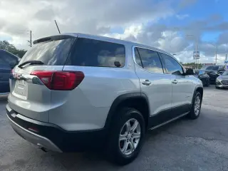 2018 GMC Acadia SLE-1