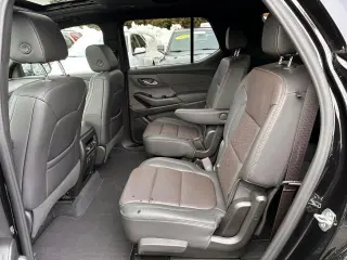Chevrolet Traverse 2023 4x4 High Country 4dr SUV