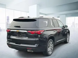 Chevrolet Traverse 2023 4x4 High Country 4dr SUV