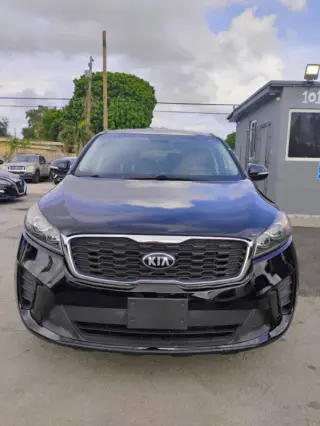 2019 Kia Sorento LX