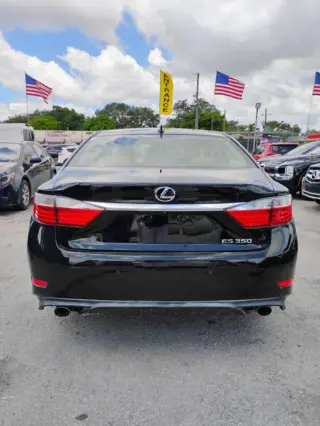 2015 Lexus ES 350 Crafted Line