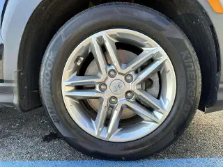 Hyundai KONA 2023 AWD SE 4dr Crossover