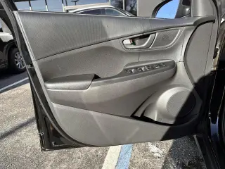 Hyundai KONA 2023 AWD SE 4dr Crossover