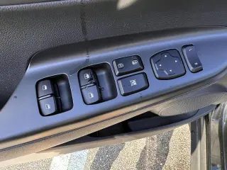 Hyundai KONA 2023 AWD SE 4dr Crossover