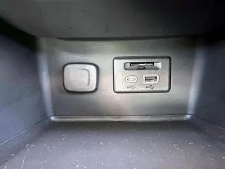 GMC Acadia 2023 4x4 AT4 4dr SUV