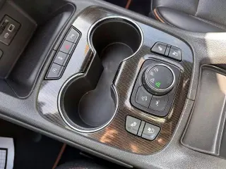 GMC Acadia 2023 4x4 AT4 4dr SUV